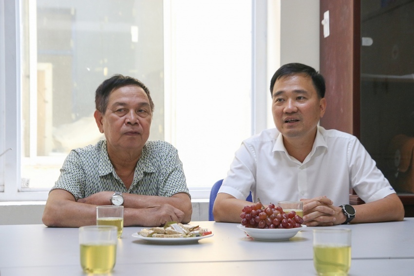 Petrovietnam thăm, tặng quà các nạn nhân chất độc da cam phường Láng Hạ và Thành Công Petrovietnam thăm, tặng quà các nạn nhân chất độc da cam phường Láng Hạ và Thành Công