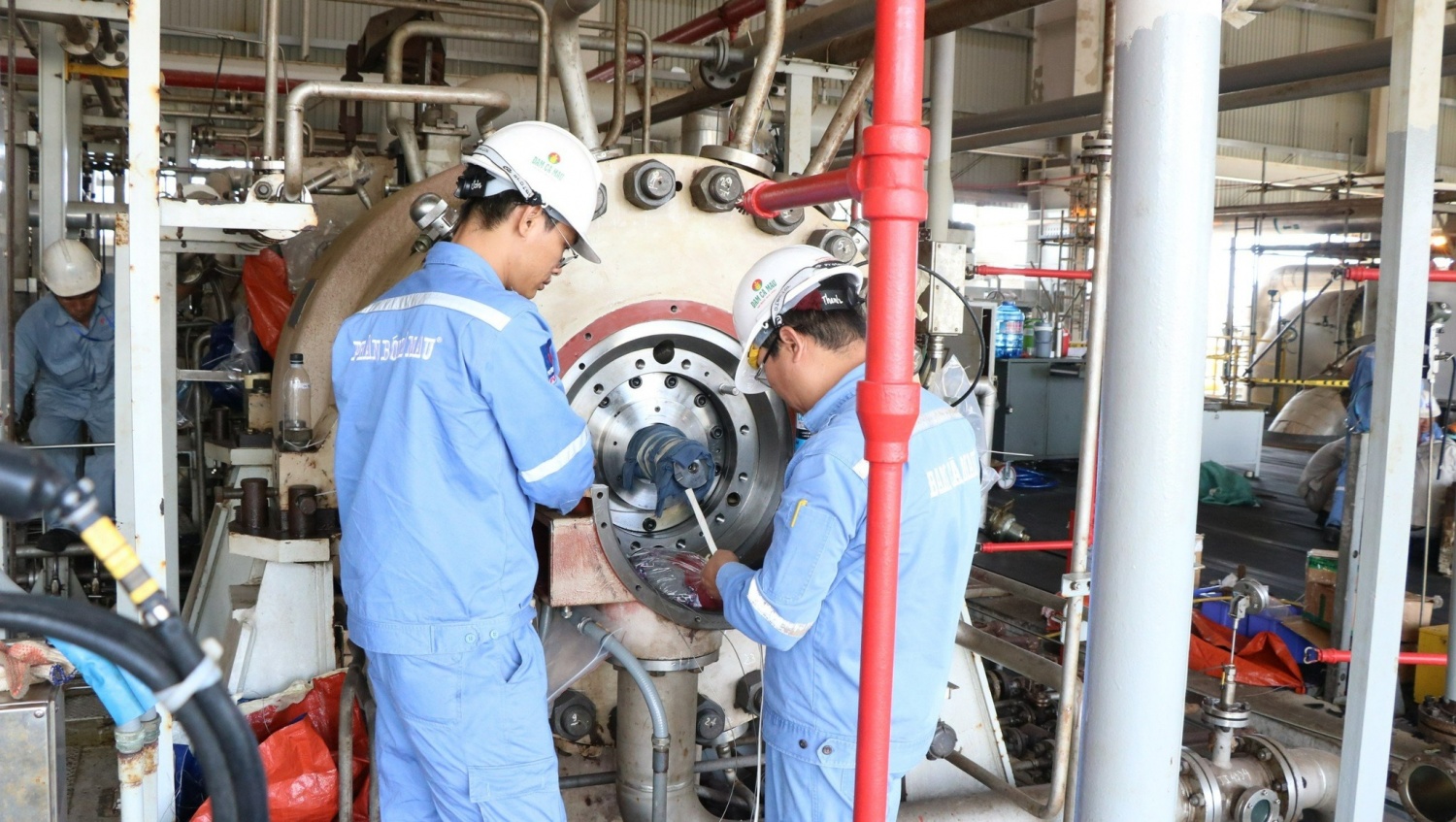 Nhà máy Đạm Cà Mau chính thức tiến hành bảo dưỡng tổng thể