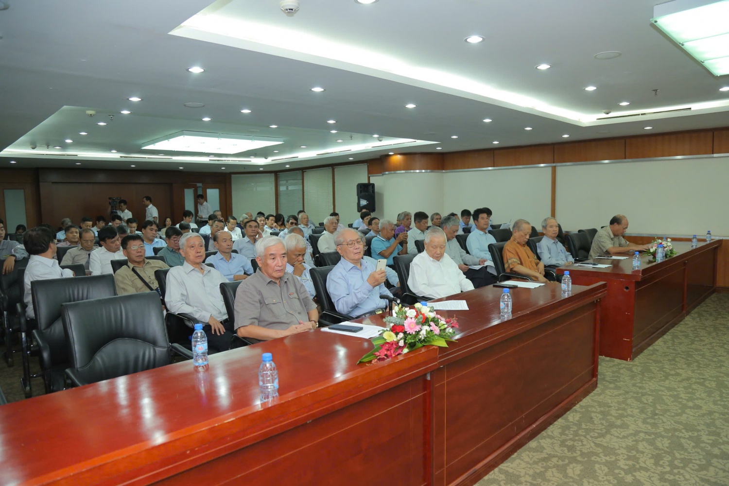 Hội Dầu khí Việt Nam tổ chức Hội nghị Ban chấp hành lần thứ 3, nhiệm kỳ IV Hội Dầu khí Việt Nam tổ chức Hội nghị Ban chấp hành lần thứ 3, nhiệm kỳ IV