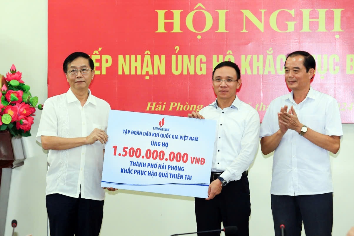 Thiên tai qua đi, tình người Dầu khí sẽ còn lại mãi Thiên tai qua đi, tình người Dầu khí sẽ còn lại mãi