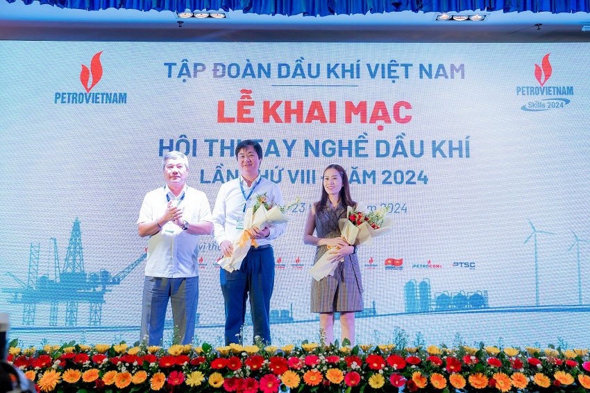 PV College và SAMSON Việt Nam hợp tác để đưa tiến bộ khoa học kỹ thuật vào quá trình đào tạo PV College và SAMSON Việt Nam hợp tác đưa tiến bộ khoa học kỹ thuật vào quá trình đào tạo