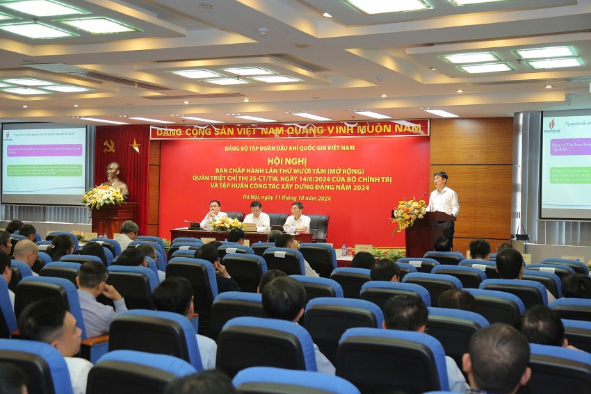 Đảng bộ Tập đoàn tổ chức Hội nghị Ban Chấp hành Đảng bộ lần thứ 18 mở rộng năm 2024 Đảng bộ Tập đoàn tổ chức Hội nghị Ban Chấp hành Đảng bộ lần thứ 18 mở rộng năm 2024