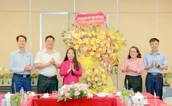 Phụ nữ PVCFC: Thay đổi để hạnh phúc