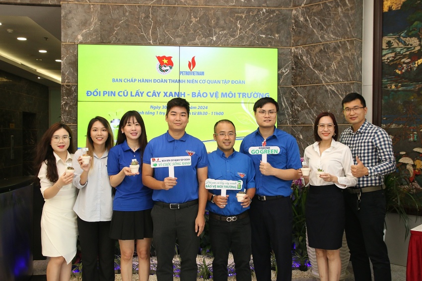 Đoàn Thanh niên Cơ quan Tập đoàn tổ chức chương trình chụp ảnh lưu niệm Đoàn Thanh niên Cơ quan Tập đoàn tổ chức chương trình chụp ảnh lưu niệm