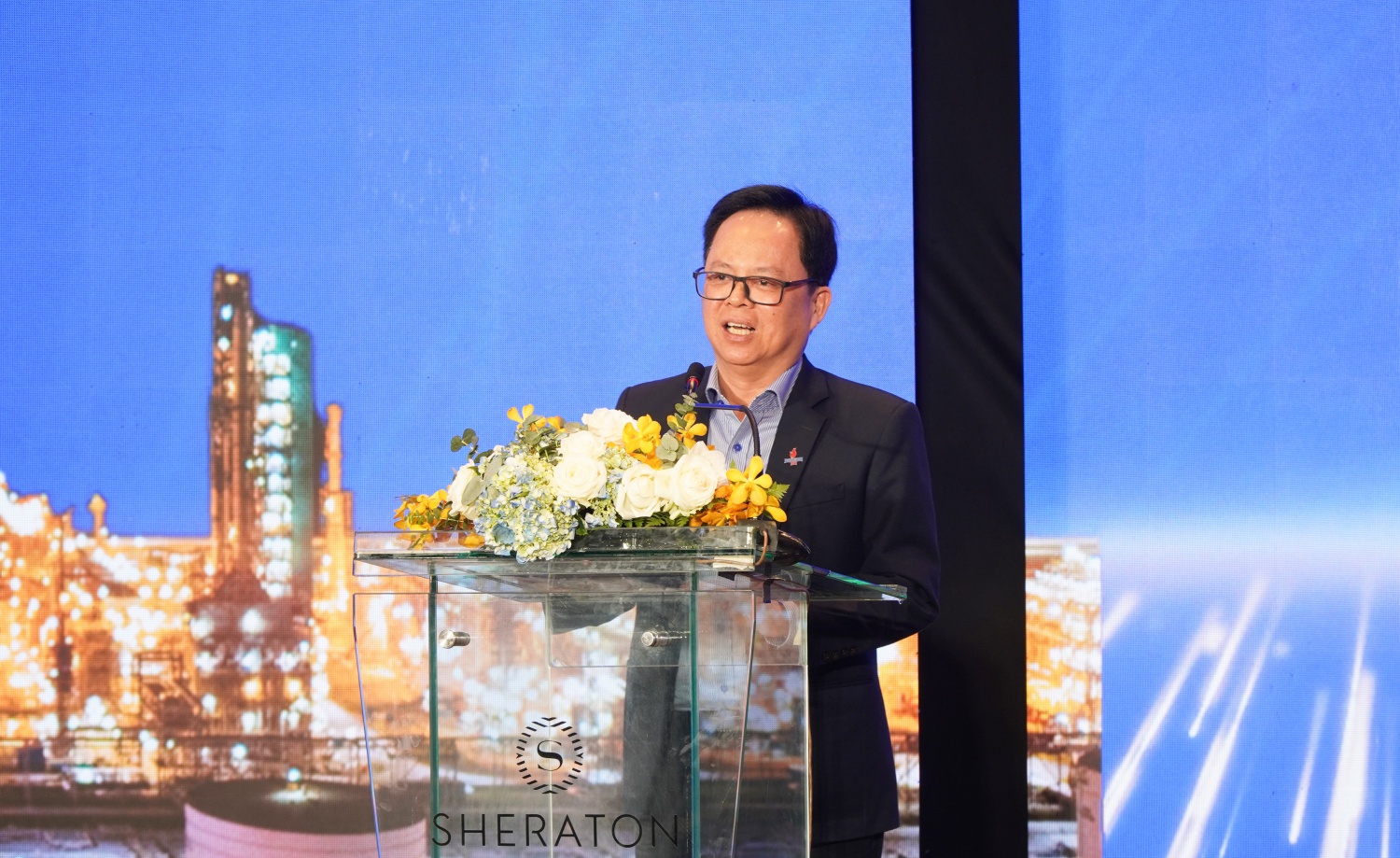 Thách thức và cơ hội trong hoạt động sản xuất kinh doanh của BSR Thách thức và cơ hội trong hoạt động sản xuất kinh doanh của BSR