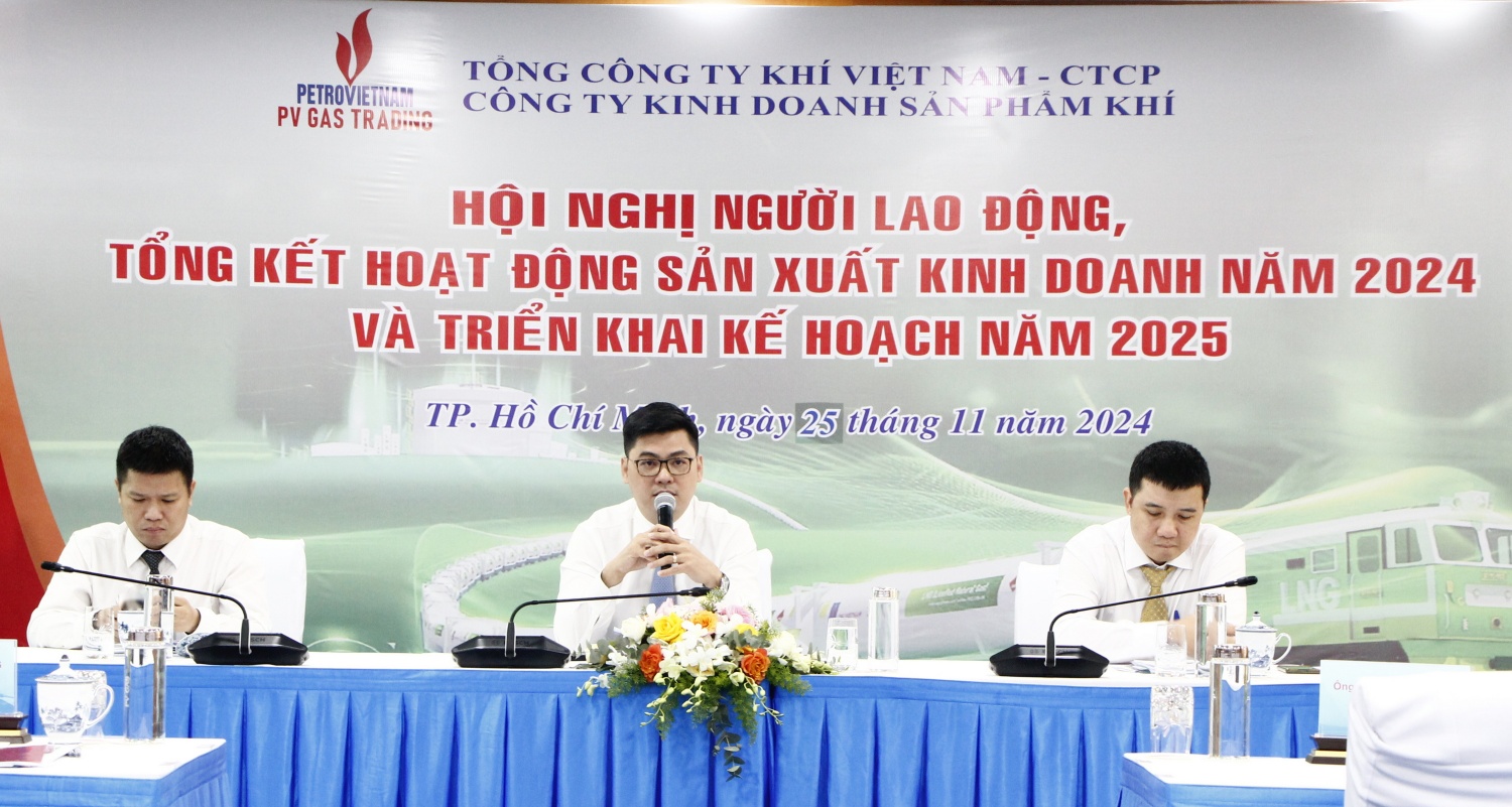 Ông Nguyễn Phúc Tuệ điều hành Hội nghị