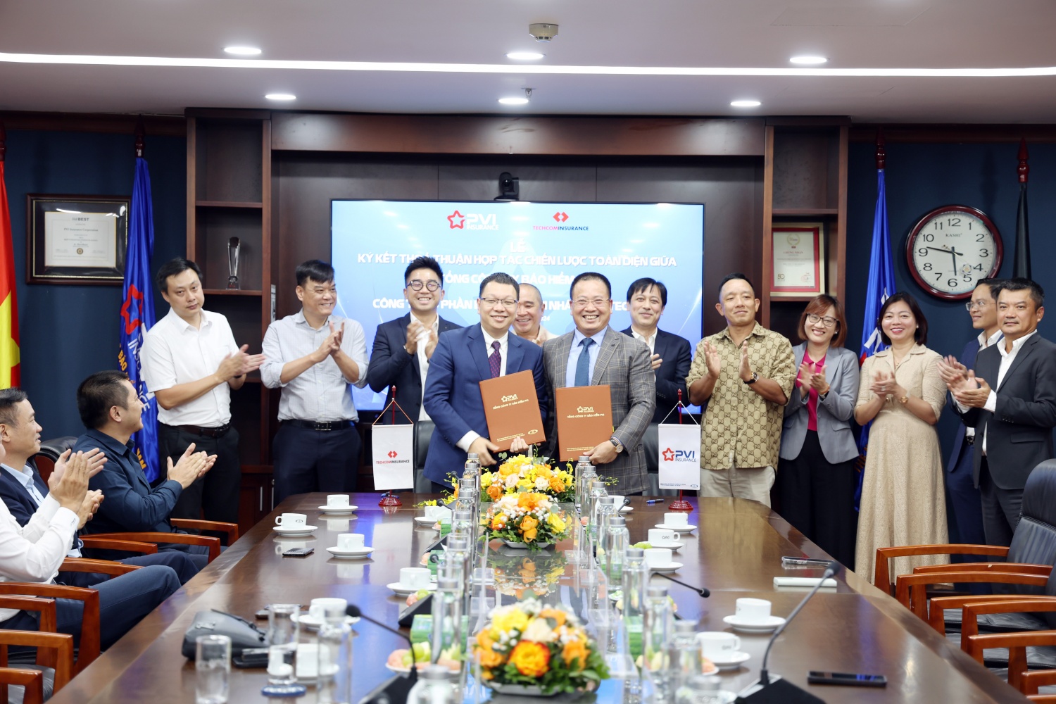 Lễ ký kết diễn ra thành công tốt đẹp