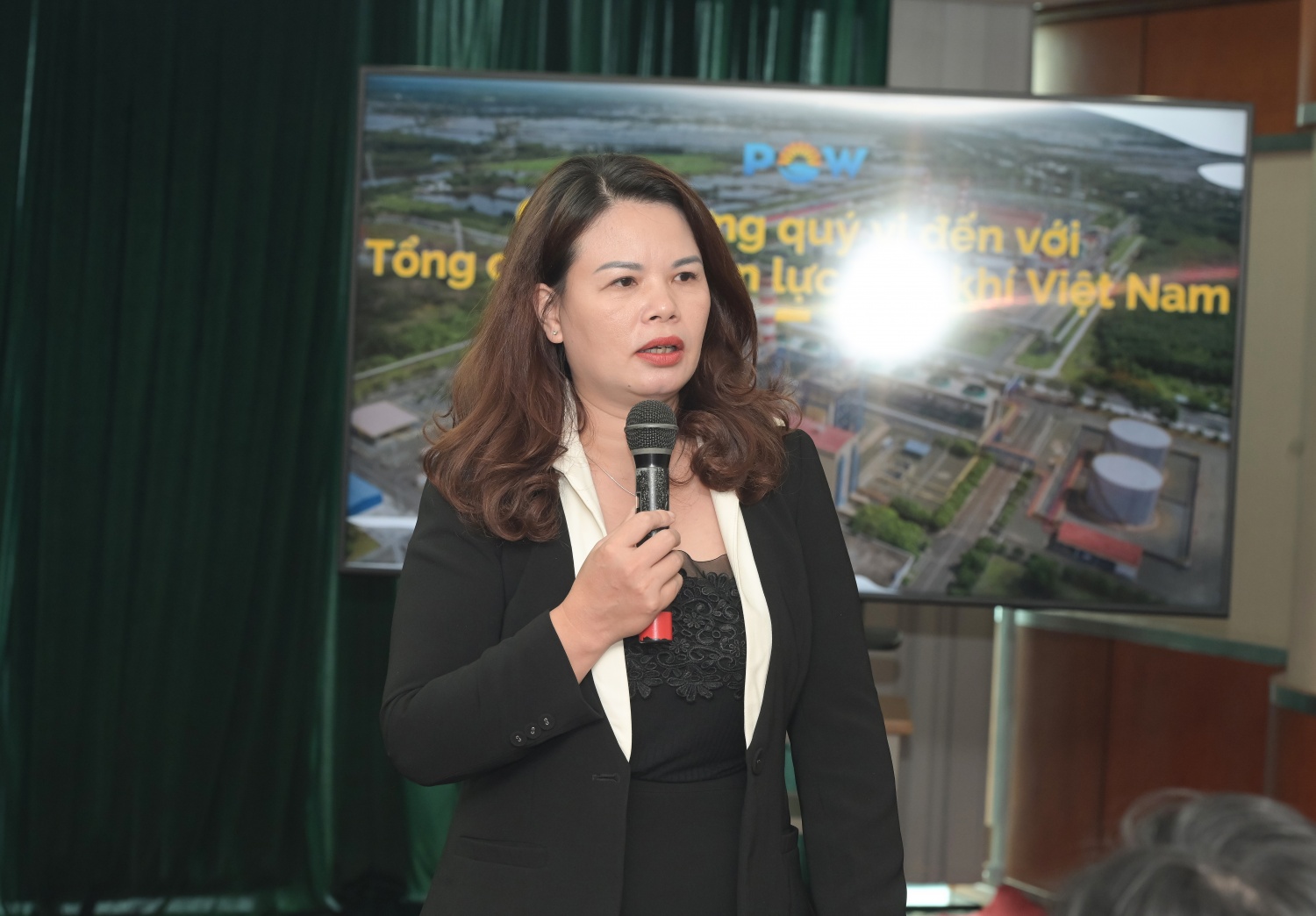 PGS.TS Phạm Thị Tuyết – Phó Hiệu trưởng Trường Đào tạo, Bồi dưỡng cán bộ Học viện Ngân hàng phát biểu